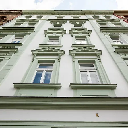Comfortable 4* Praga