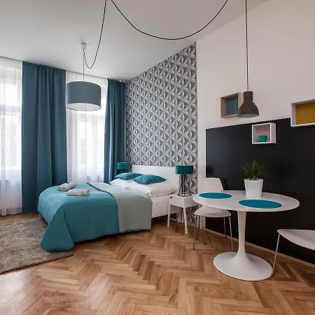 Apartmanhotel Comfortable 4*