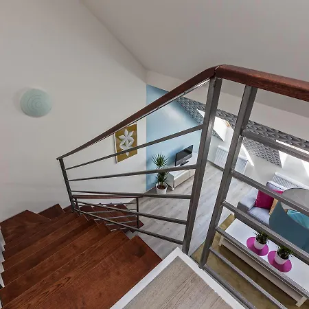 Comfortable 4* Прага